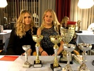 VUR vuoden juniori esteratsastaja Emma Laukkarinen ja VUR vuoden ratsastaja Miila Pulkkinen